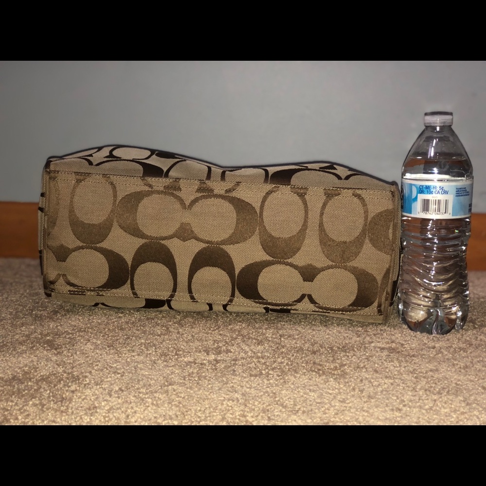 Coach Classic Bag (Final Price unless bundled) - Picture 5 of 8